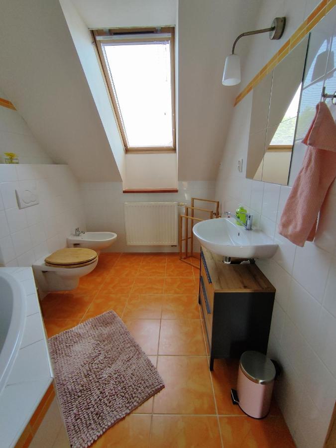 Apartamento Ubytovani Ema Valtice Exterior foto